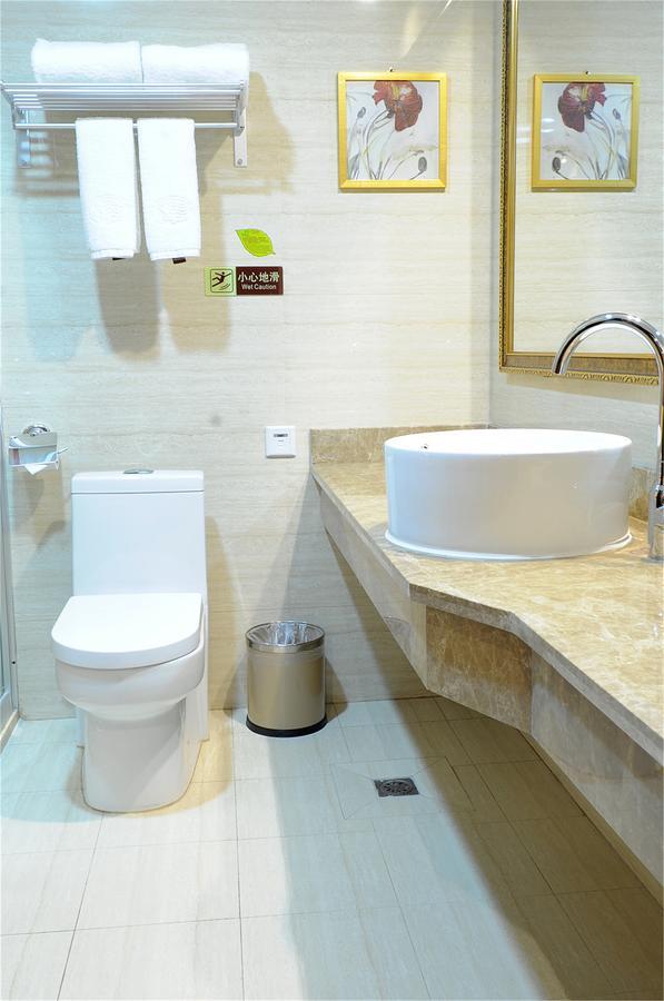 Vienna Hotel Ningbo Xiangshan Coach Terminal Dış mekan fotoğraf